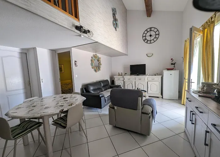 Villa Superbe T4 Confort Avec Cour, Proche - 6 Pers. Parking - Fr-1-797-47 *