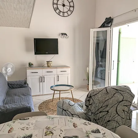 Superbe T4 Confort Avec Cour, Proche - 6 Pers. Parking - Fr-1-797-47 Villa Port-la-Nouvelle