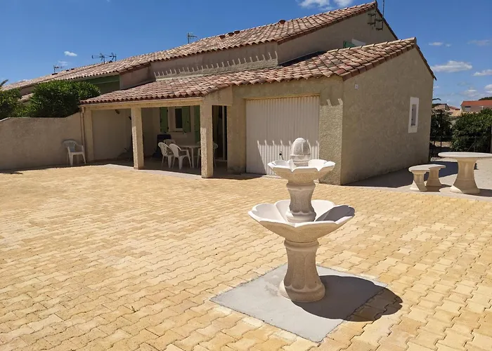 Superbe T4 Confort Avec Cour, Proche - 6 Pers. Parking - Fr-1-797-47 Villa *